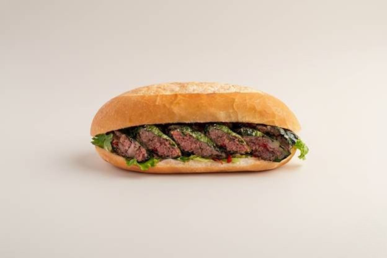 Bánh Mì Bò Nướng Lá Lốt