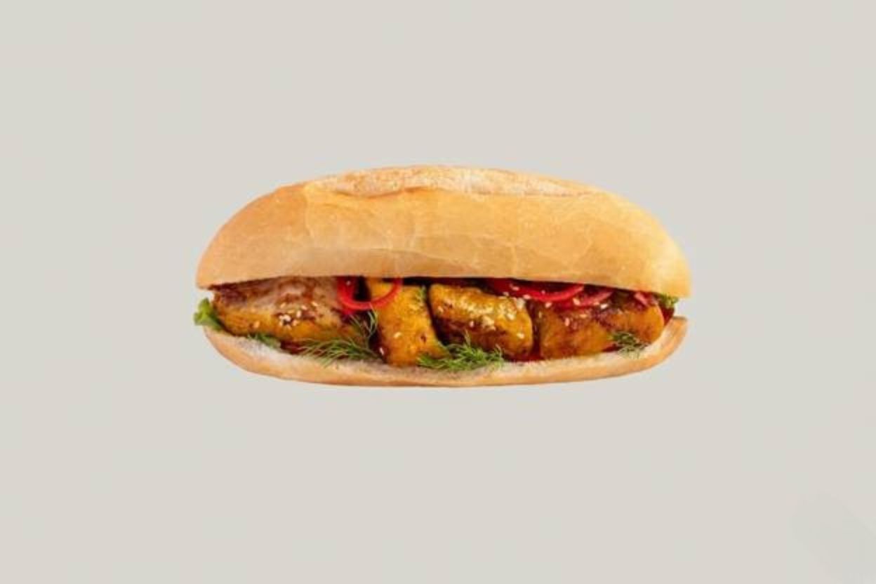 Bánh Mì Chả Cá Lăng