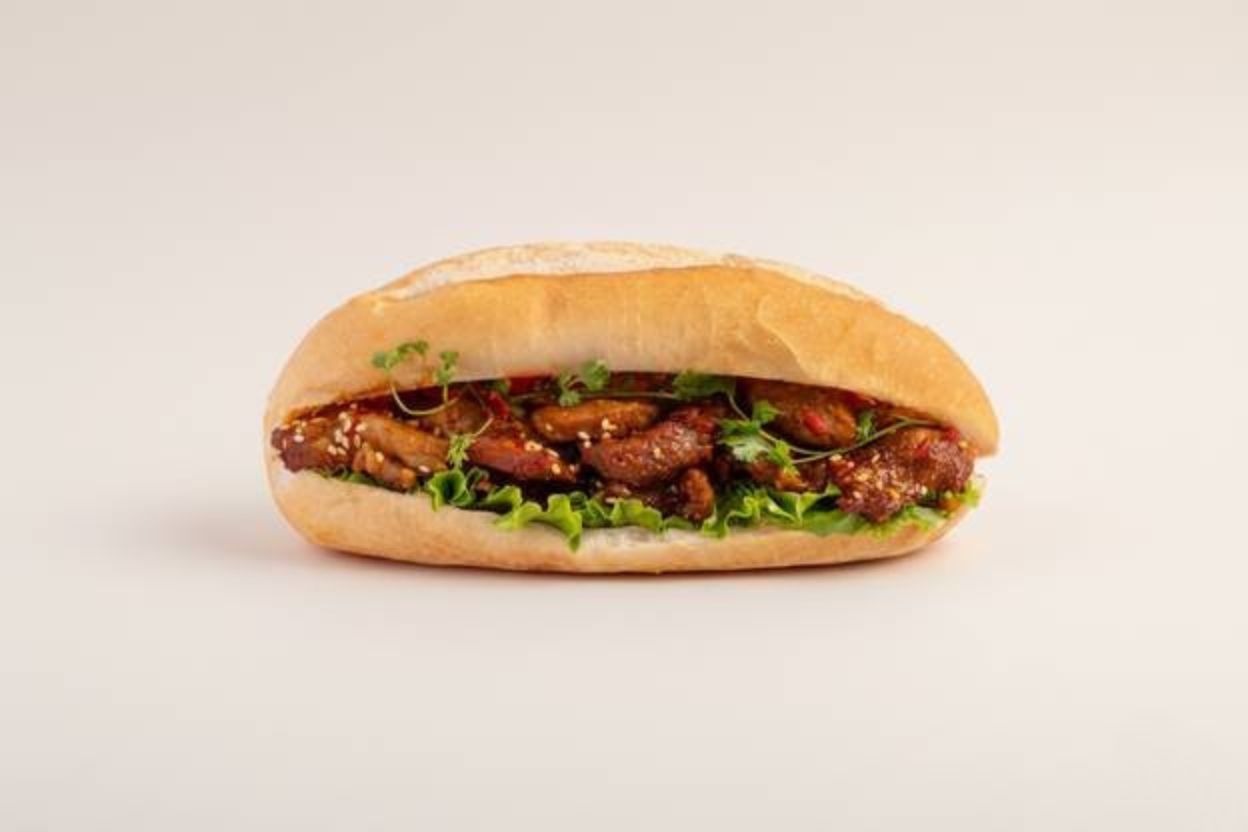 Bánh Mì Thịt Xiên Nướng